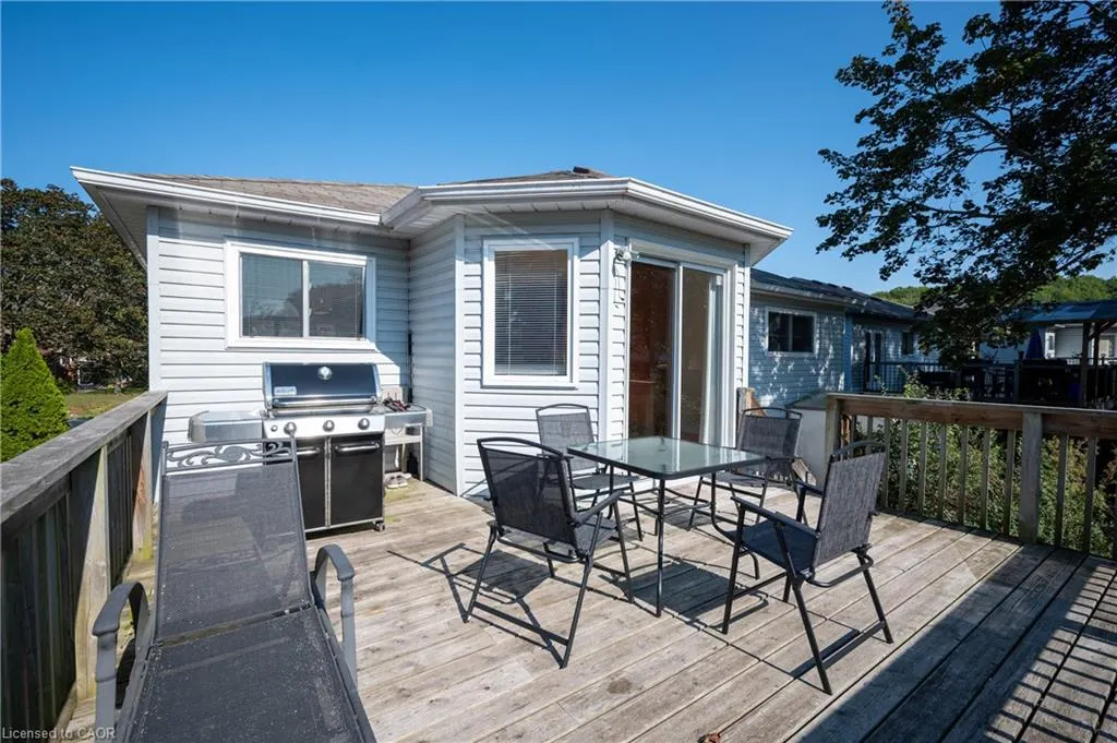 12 Langevin Drive