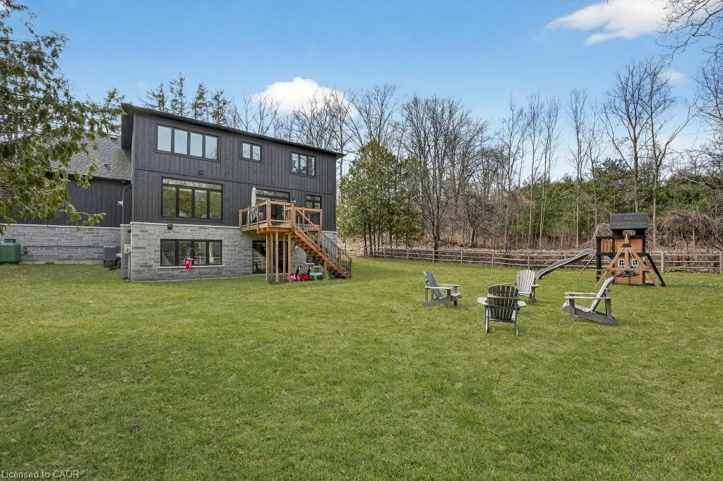 1095 Mineral Springs Road