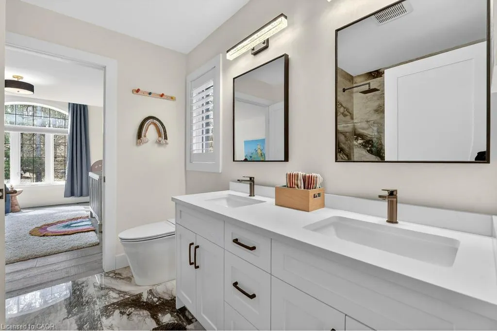 1095 Mineral Springs Road