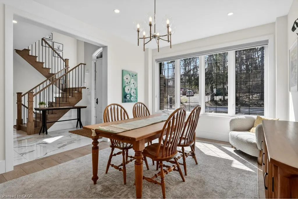 1095 Mineral Springs Road