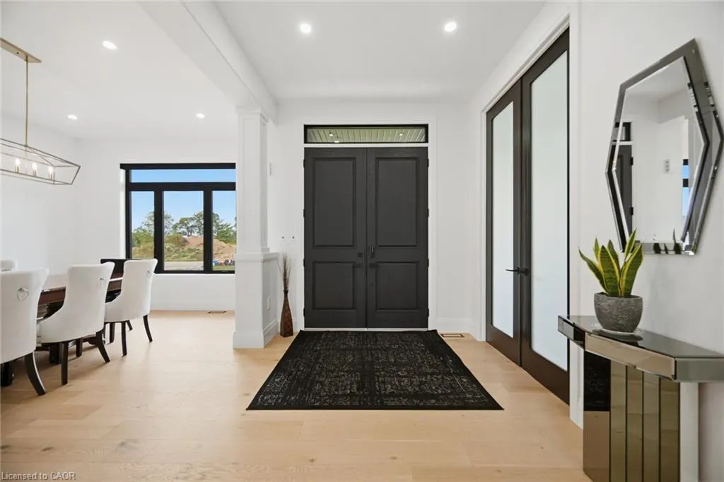 56 Augustus Street