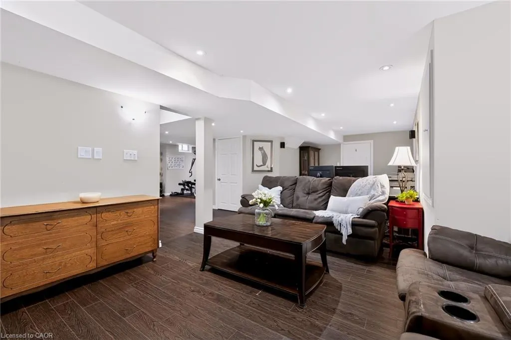 118 Lavery Heights