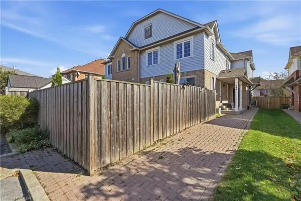 148 Rockhaven Lane