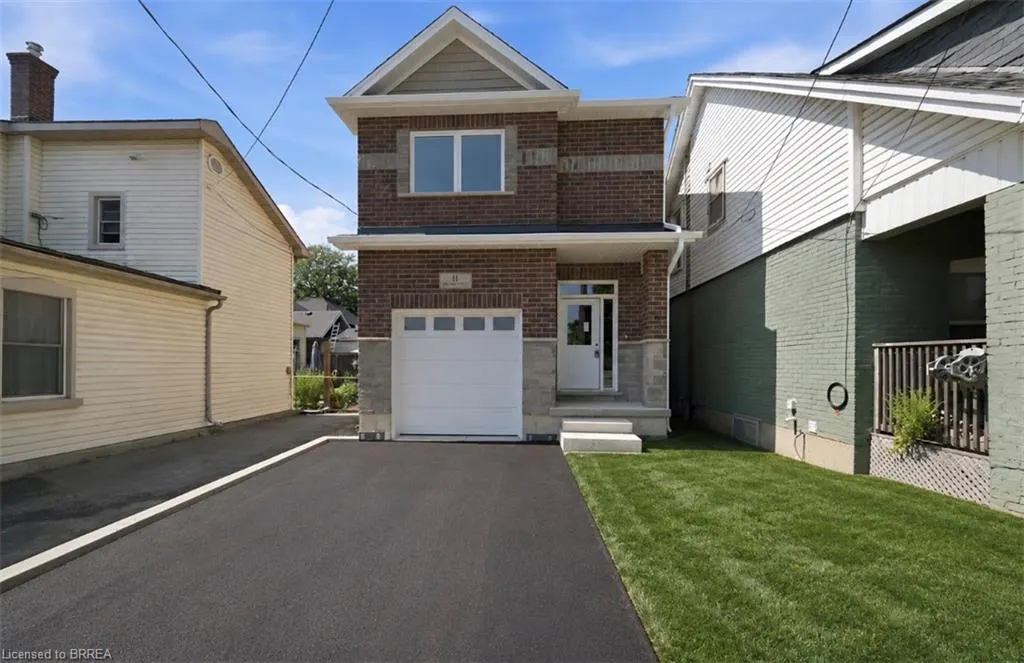 11 Ontario Street