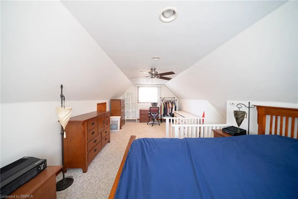 89 Salisbury Avenue