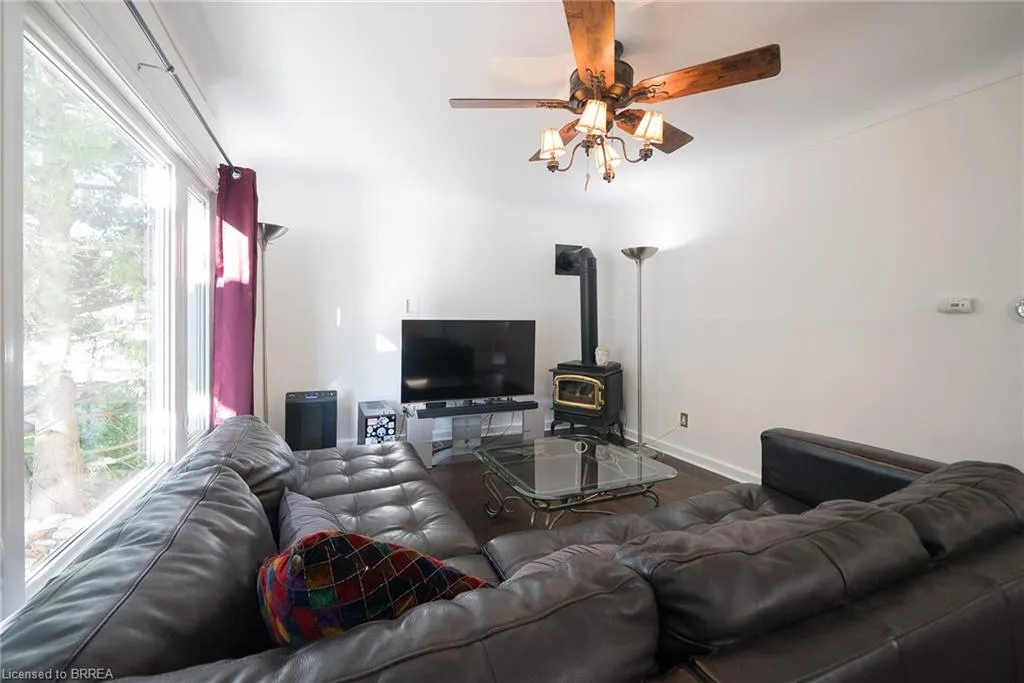 89 Salisbury Avenue