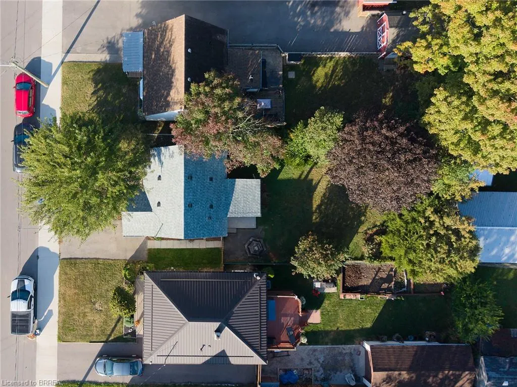 89 Salisbury Avenue