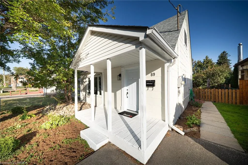 89 Salisbury Avenue