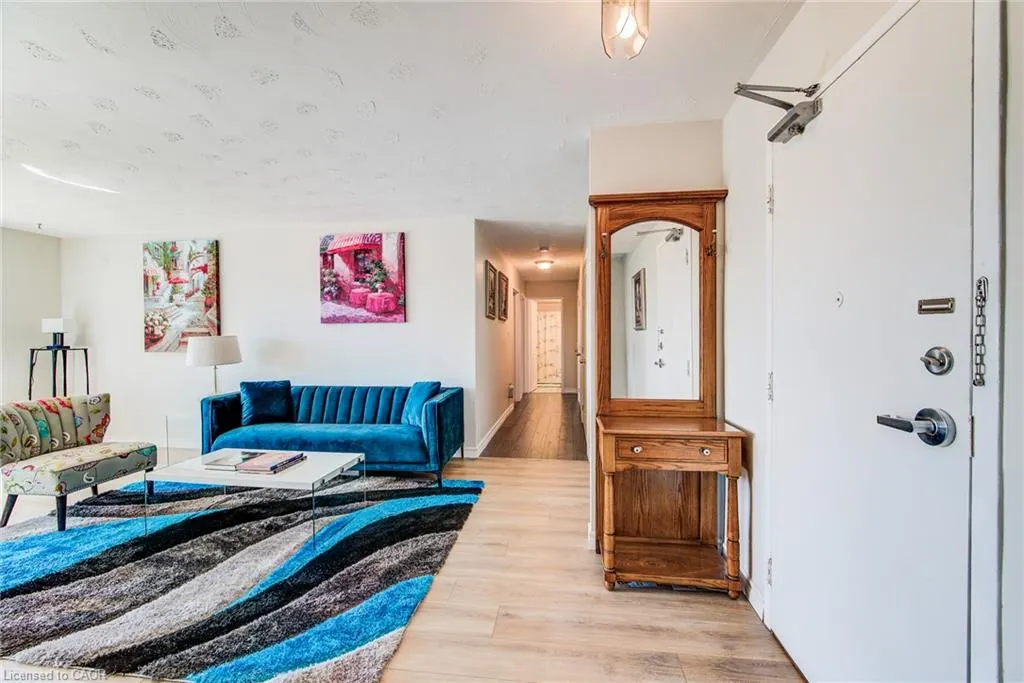 58 Bridgeport Road E #505