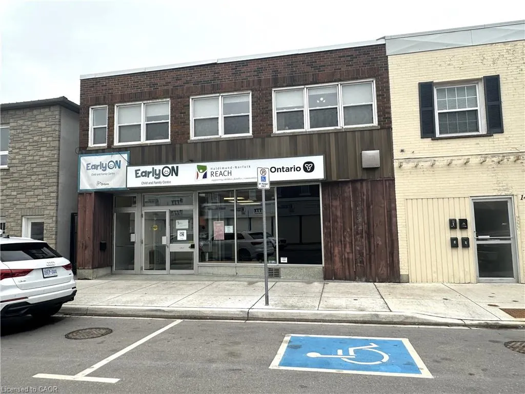 10 Colborne Street N
