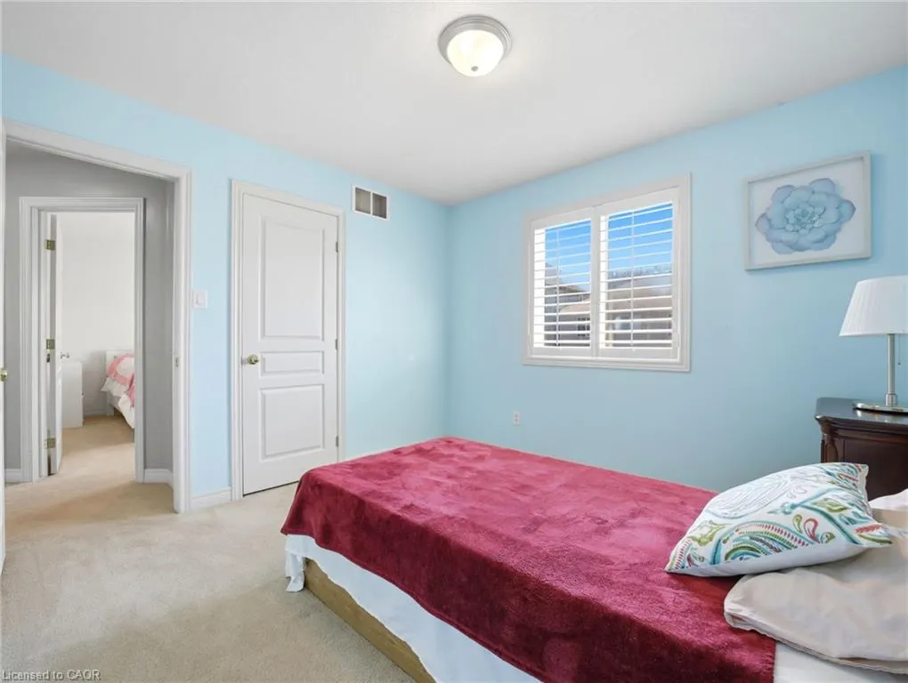 98 Willow Lane