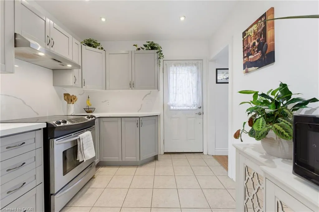 551 Upper Sherman Avenue