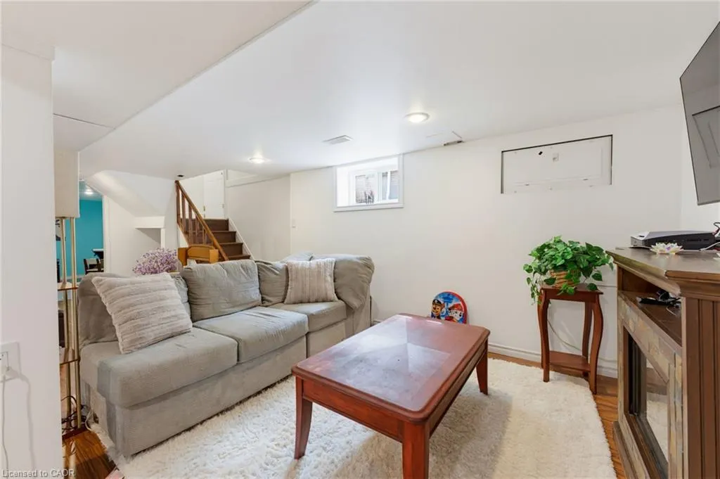 551 Upper Sherman Avenue