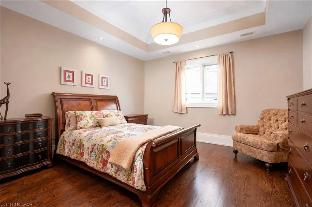 1469 Crescent Road