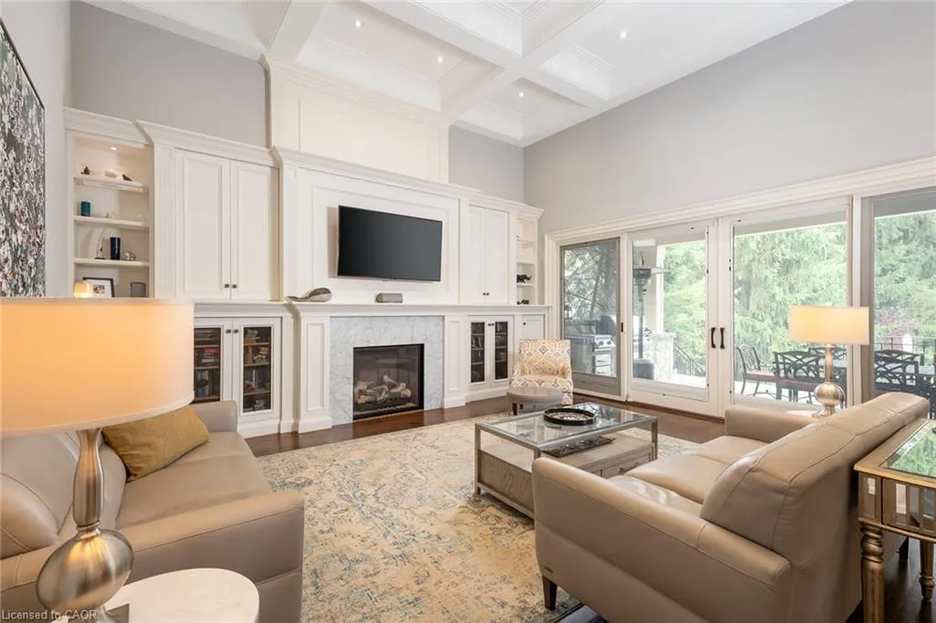 1469 Crescent Road
