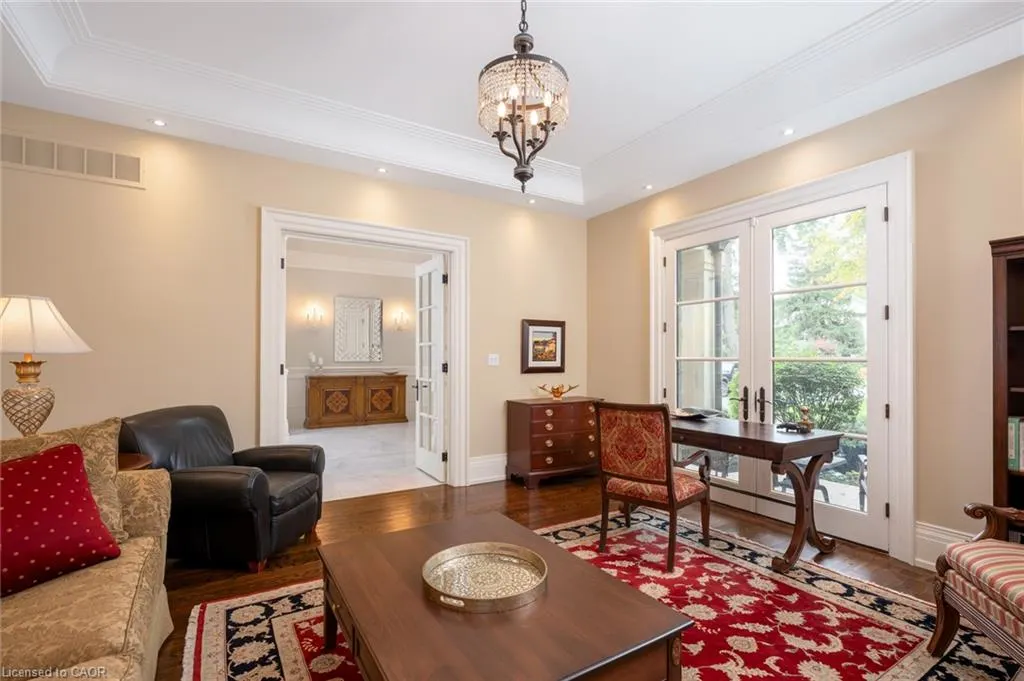 1469 Crescent Road