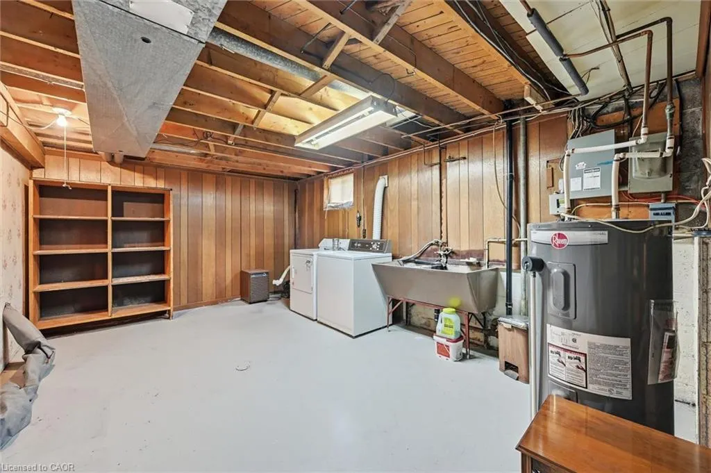 342 East 16th Street