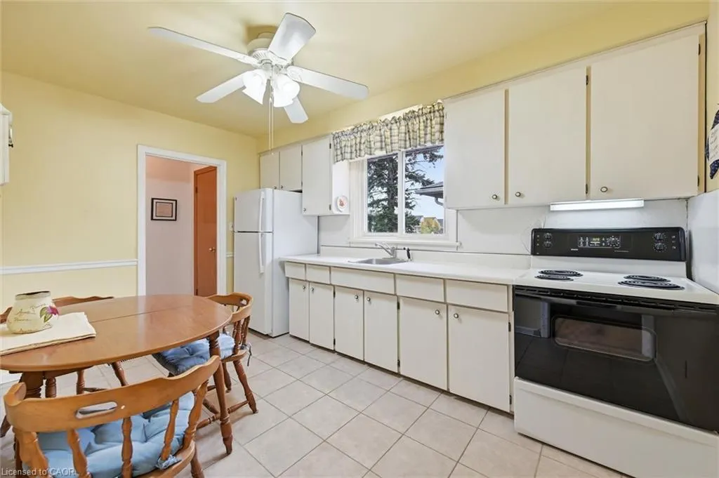 342 East 16th Street