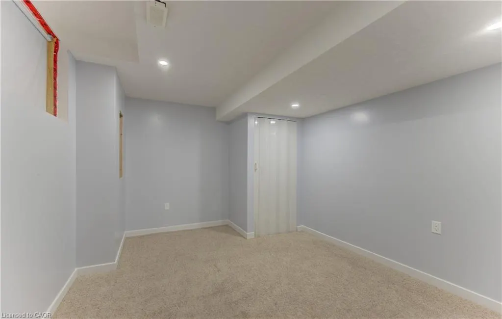 167 Westcliff Way