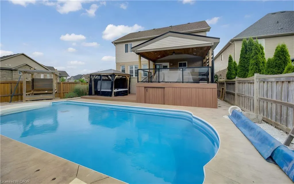 167 Westcliff Way