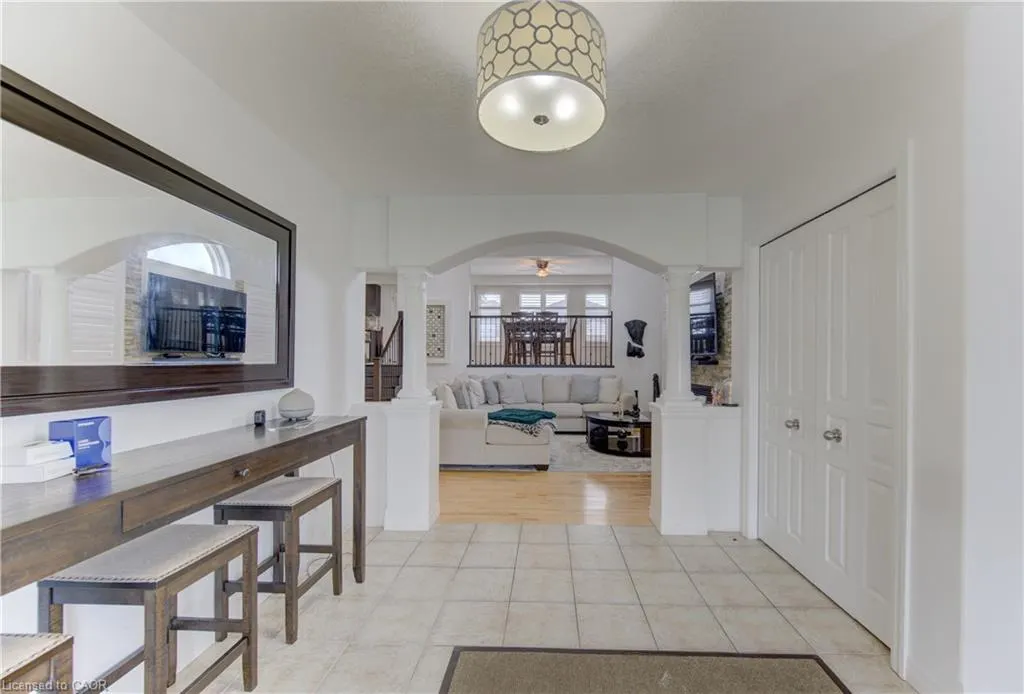 167 Westcliff Way