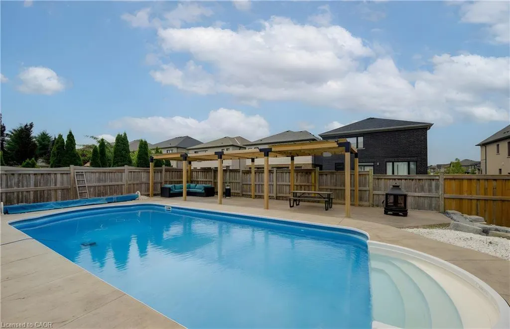 167 Westcliff Way