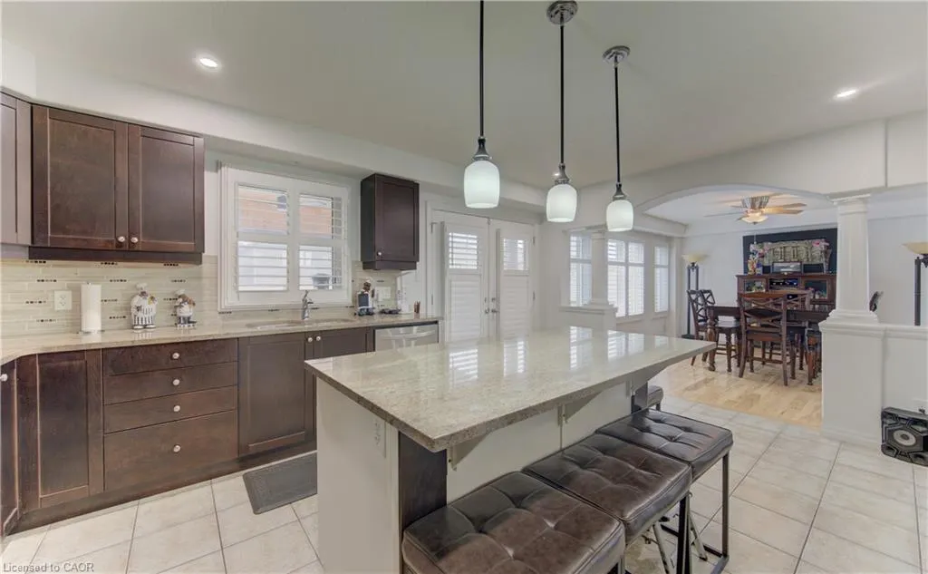 167 Westcliff Way