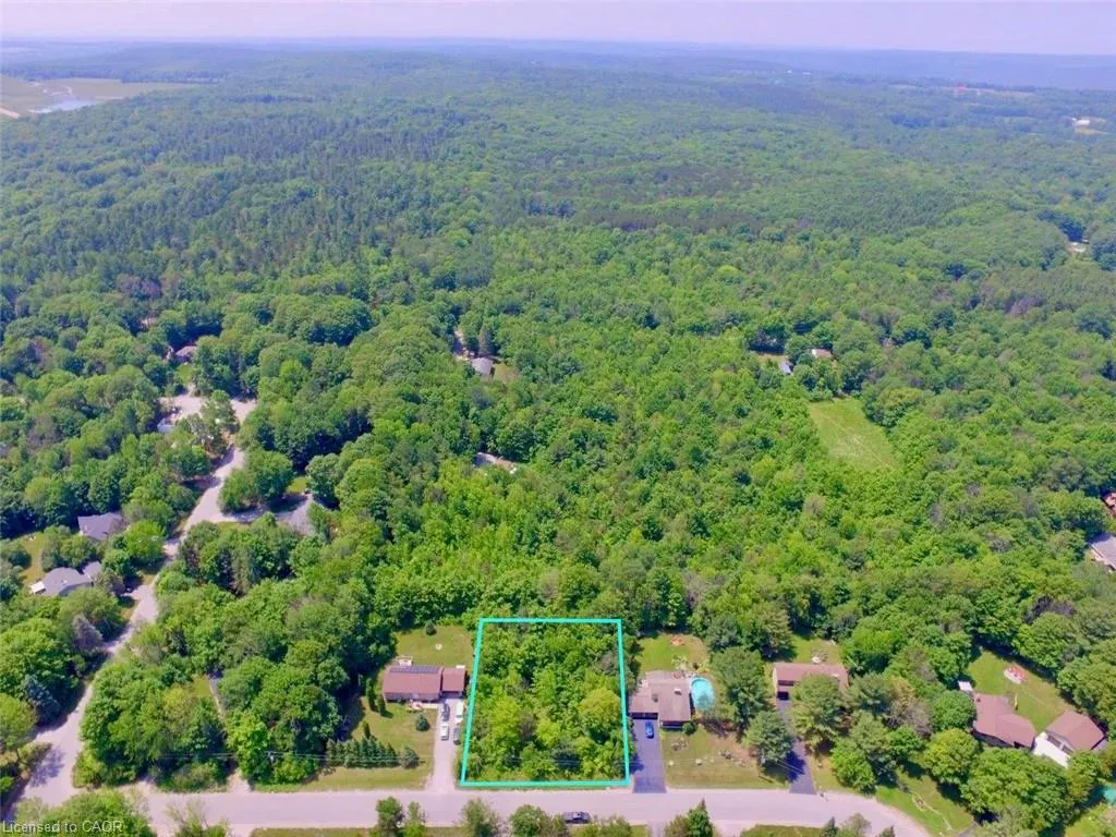 6 Glacier Crescent
