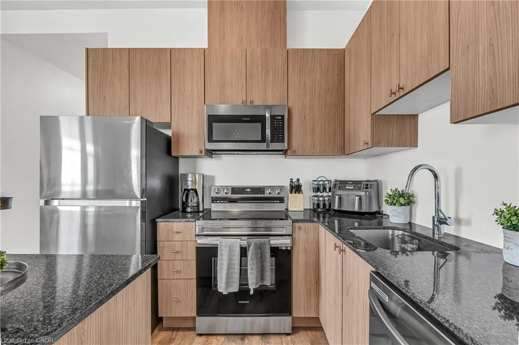 460 Gordon Krantz Avenue #601