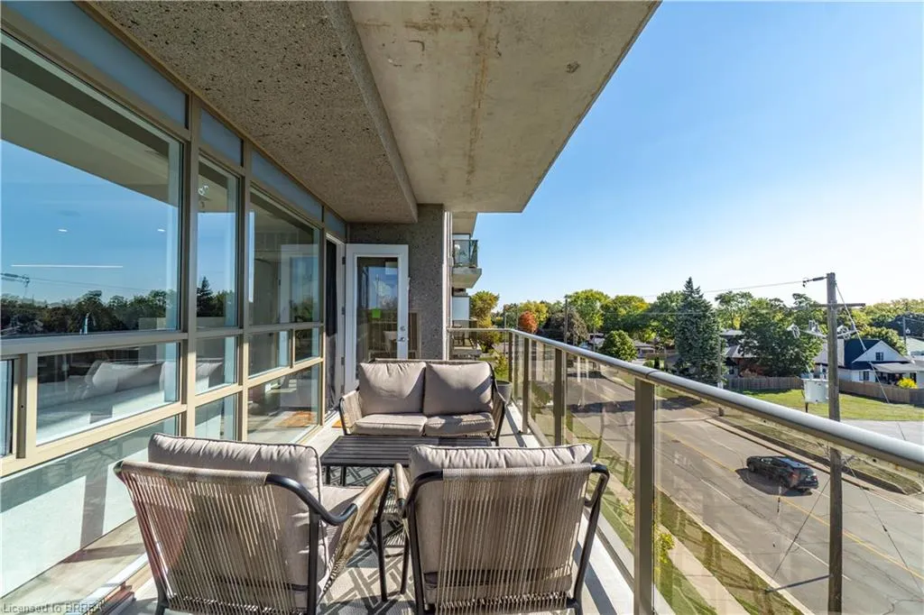 34 Norman Street #404