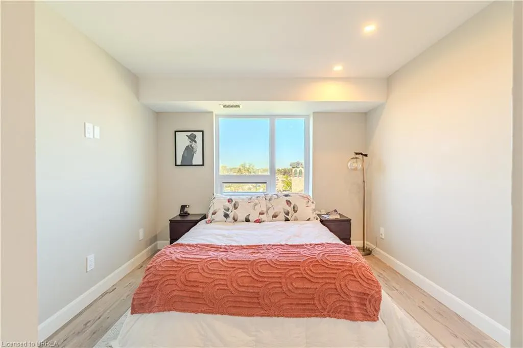 34 Norman Street #404