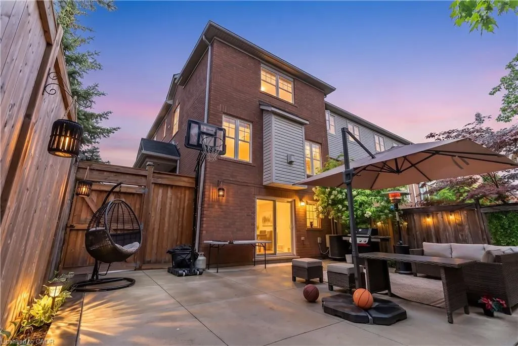 2435 Coho Way