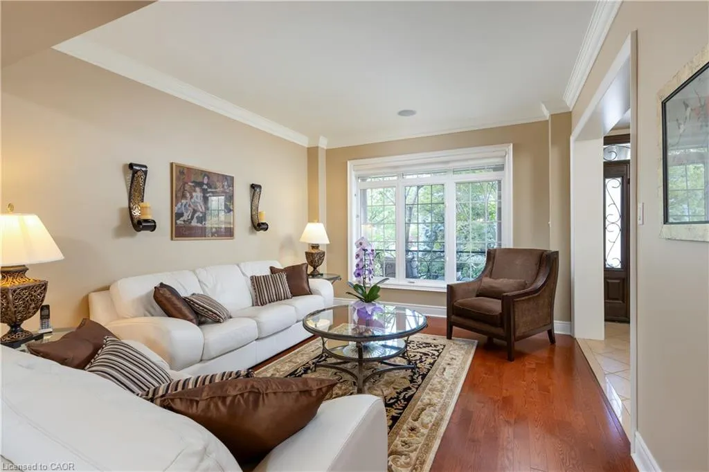 1384 Ferncrest Road