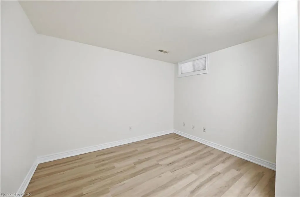 705 Cumberland Avenue #11