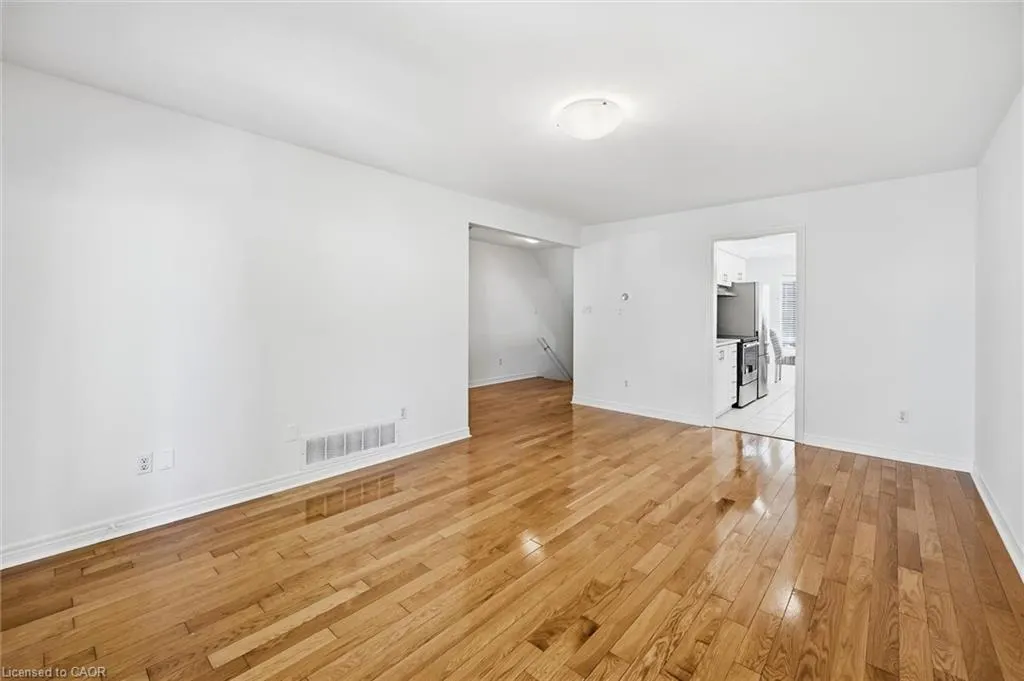 705 Cumberland Avenue #11