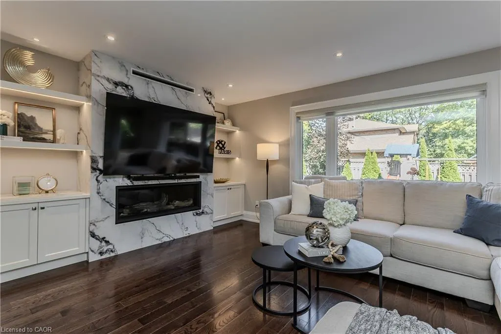 541 Hambling Court