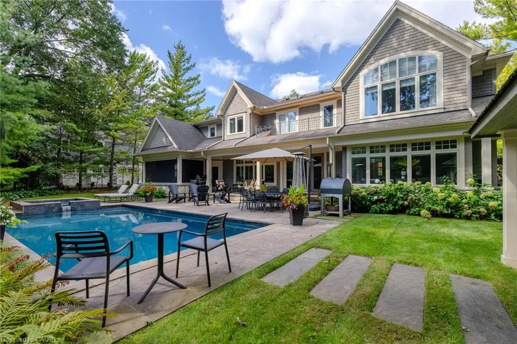 1074 Lavender Lane