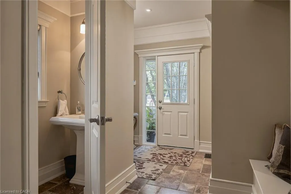 1074 Lavender Lane