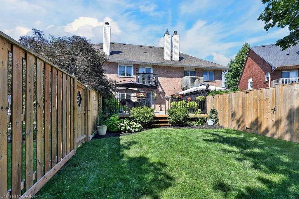 6 Harbour Drive