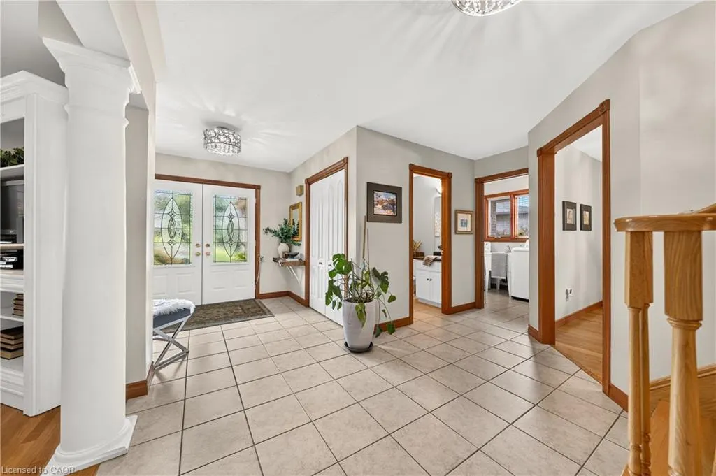 52 Archwood Crescent