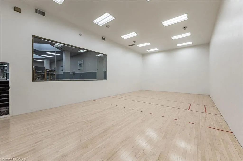 1270 Maple Crossing Boulevard #1905