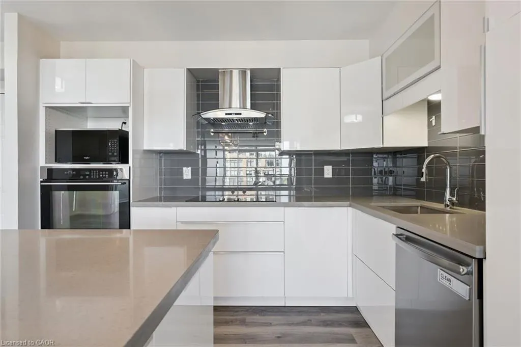 1270 Maple Crossing Boulevard #1905