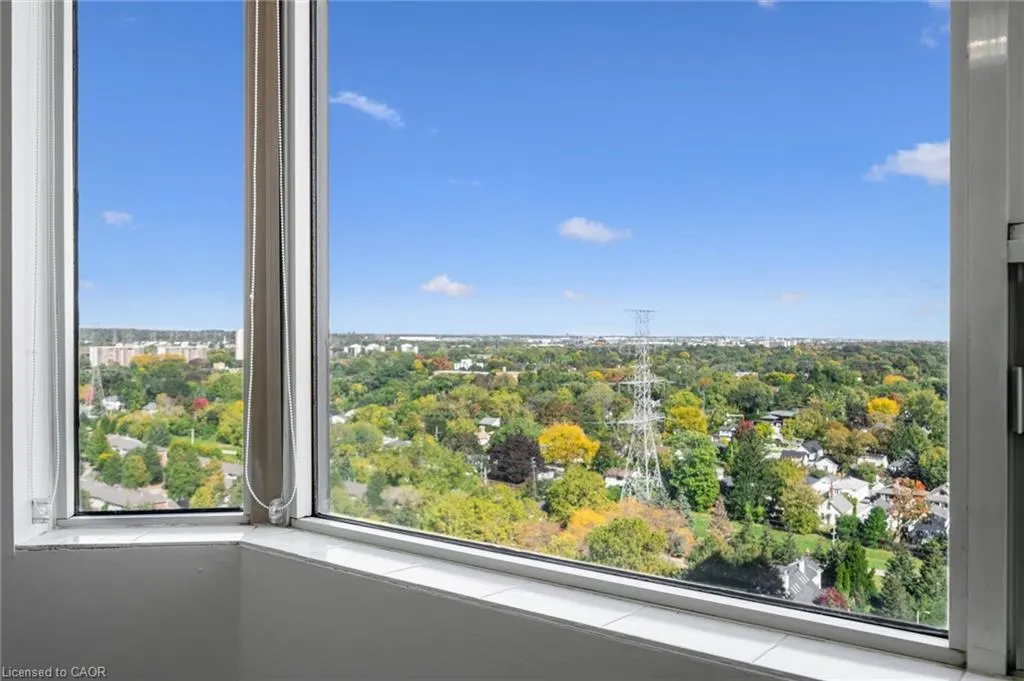 1270 Maple Crossing Boulevard #1905