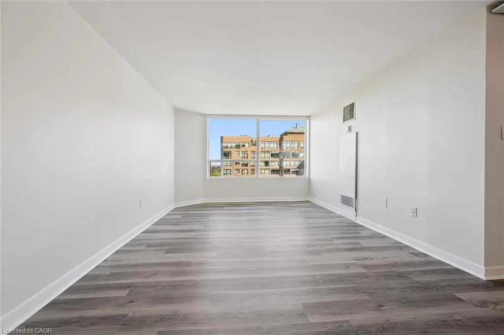 1270 Maple Crossing Boulevard #1905