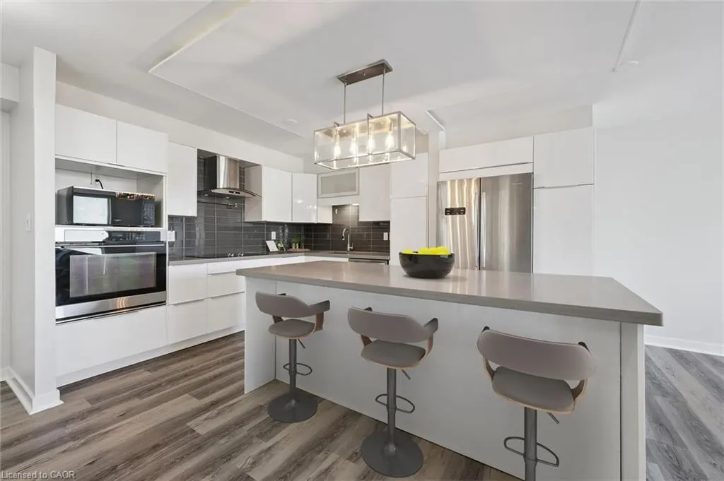 1270 Maple Crossing Boulevard #1905