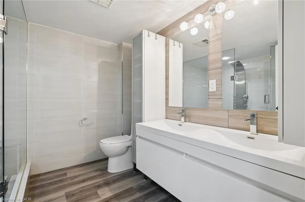 1270 Maple Crossing Boulevard #1905