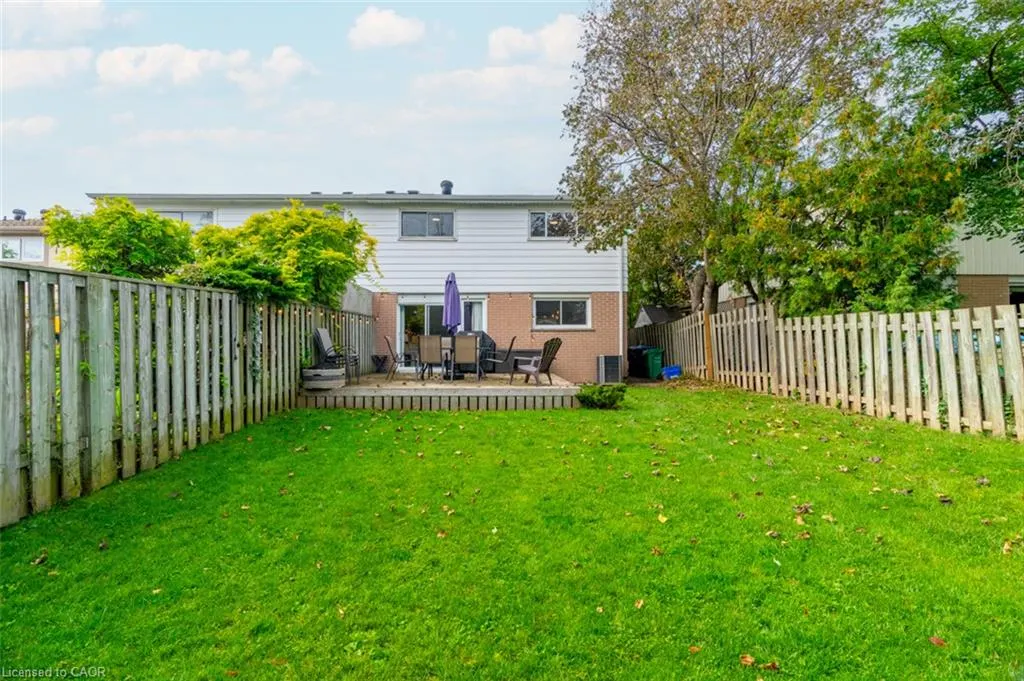 2697 Hollington Crescent