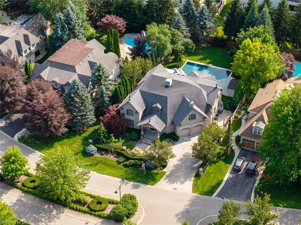 70 Shorewood Place