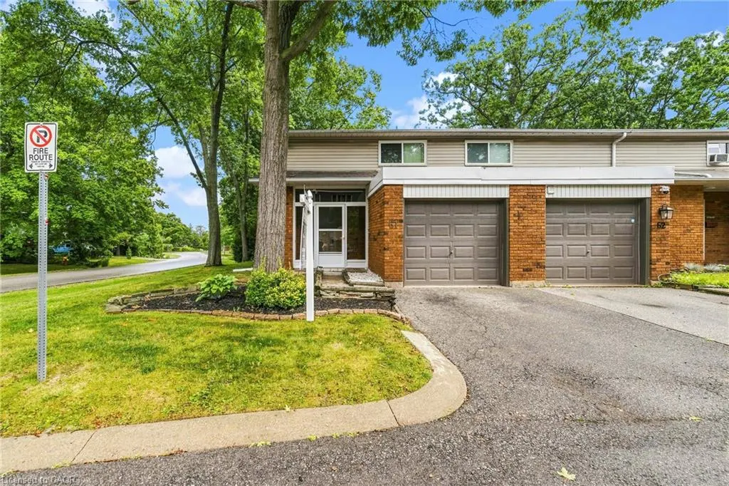 1270 Gainsborough Drive #61