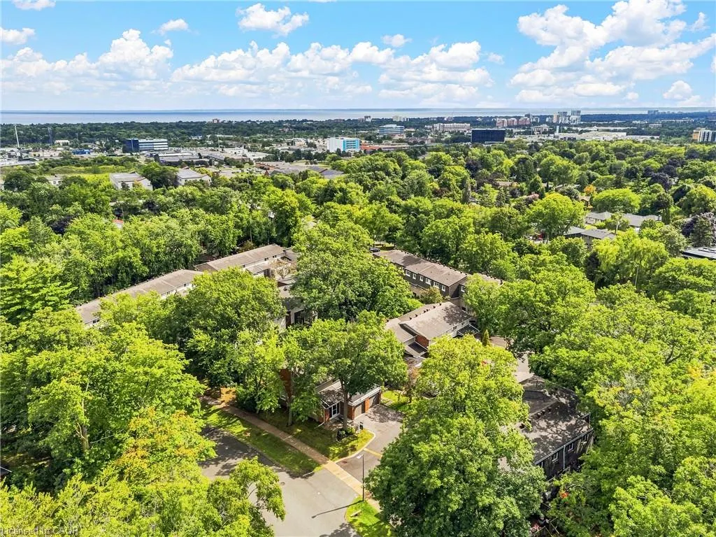 1270 Gainsborough Drive #61